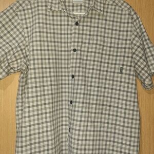 Short-Sleeve Grey Check Button-Down Shirt